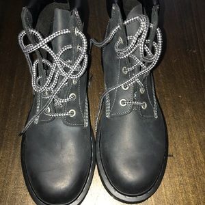 Dr Martens 939 boots size 9 men's